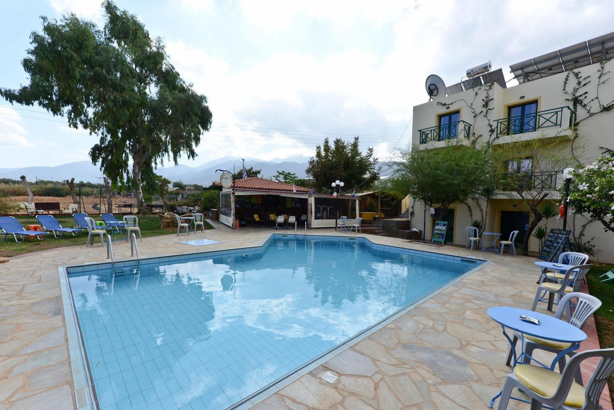 Milos Studios Malia  Bagian luar foto